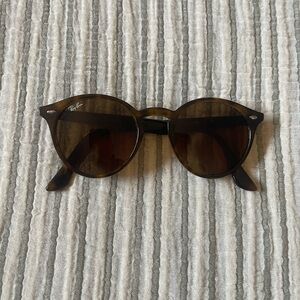 Ray-Ban Brown Round Sunglasses Classic Design